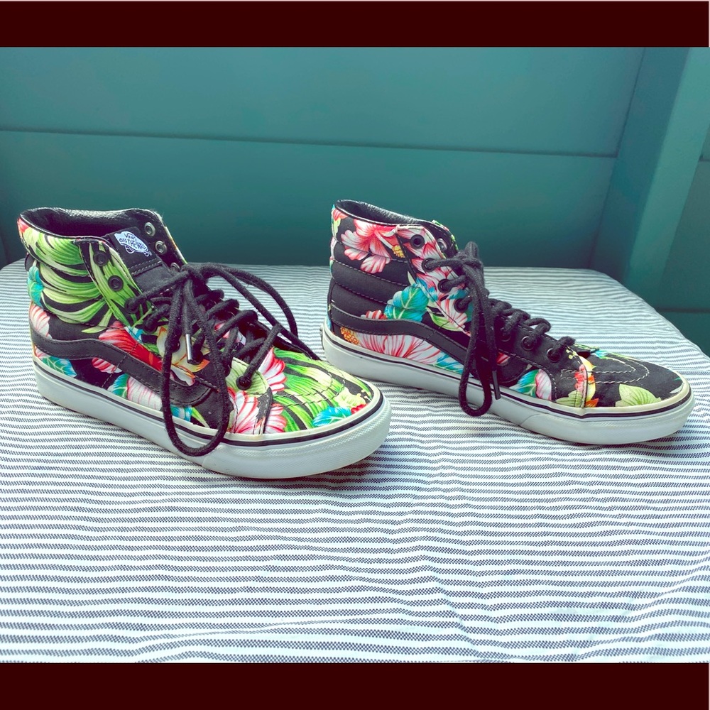 Vans Sk8-Hi Slim Hawaiian Floral Shoes